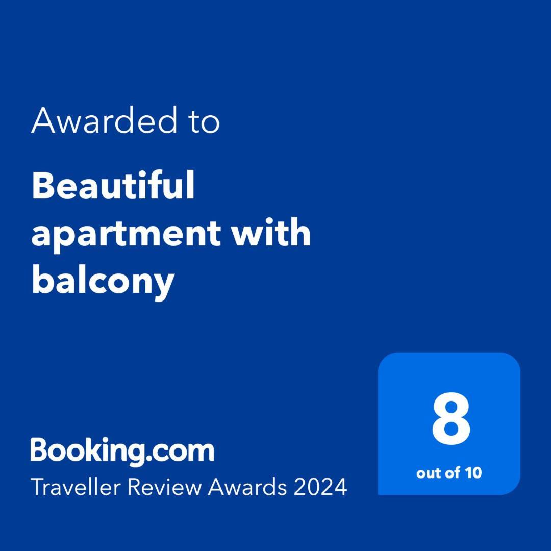 Beautiful Apartment With Balcony Paris Exteriör bild